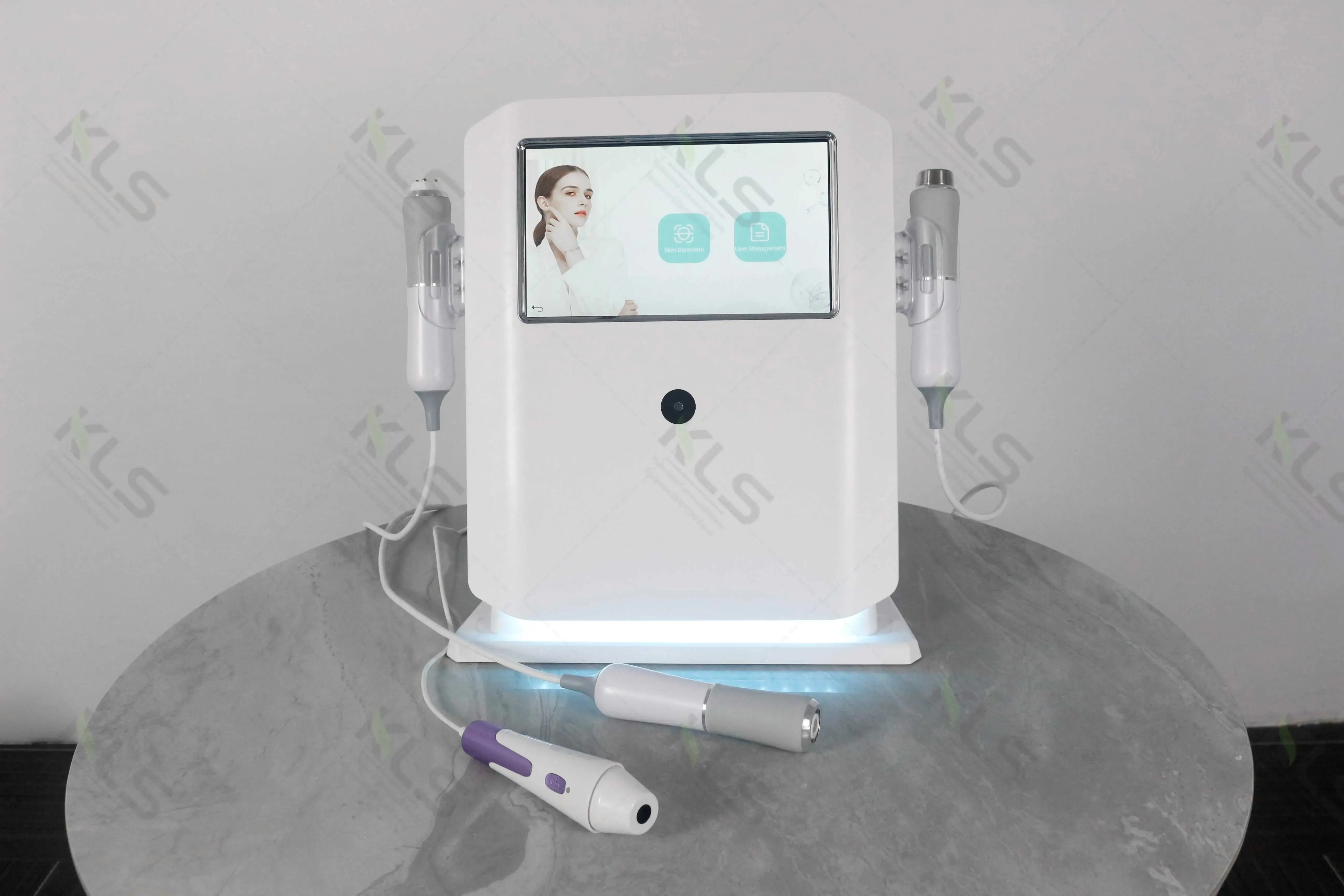 4-in-1 CO2 Bubble Oxygenation & Jet Peel Facial Machine with Skin Analyzer I Model M21345T