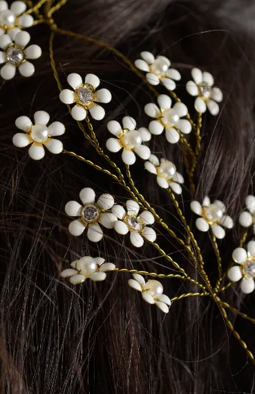 Daisy Hair Vine
