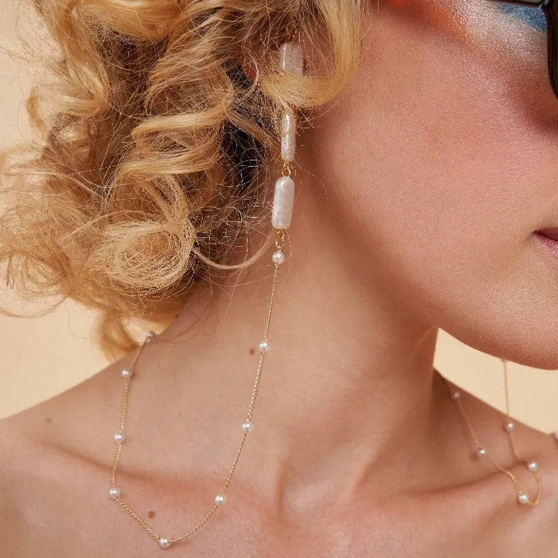 Delicate Pearl Glasses Chain