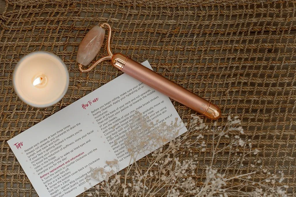 Facial Roller - Rose Quartz