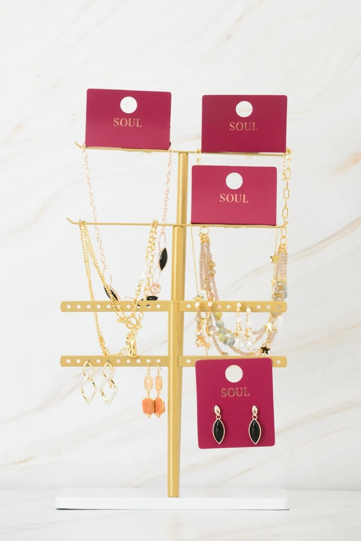 Pearl & Gold Chain Necklace
