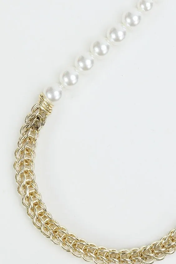 Pearl & Gold Chain Necklace