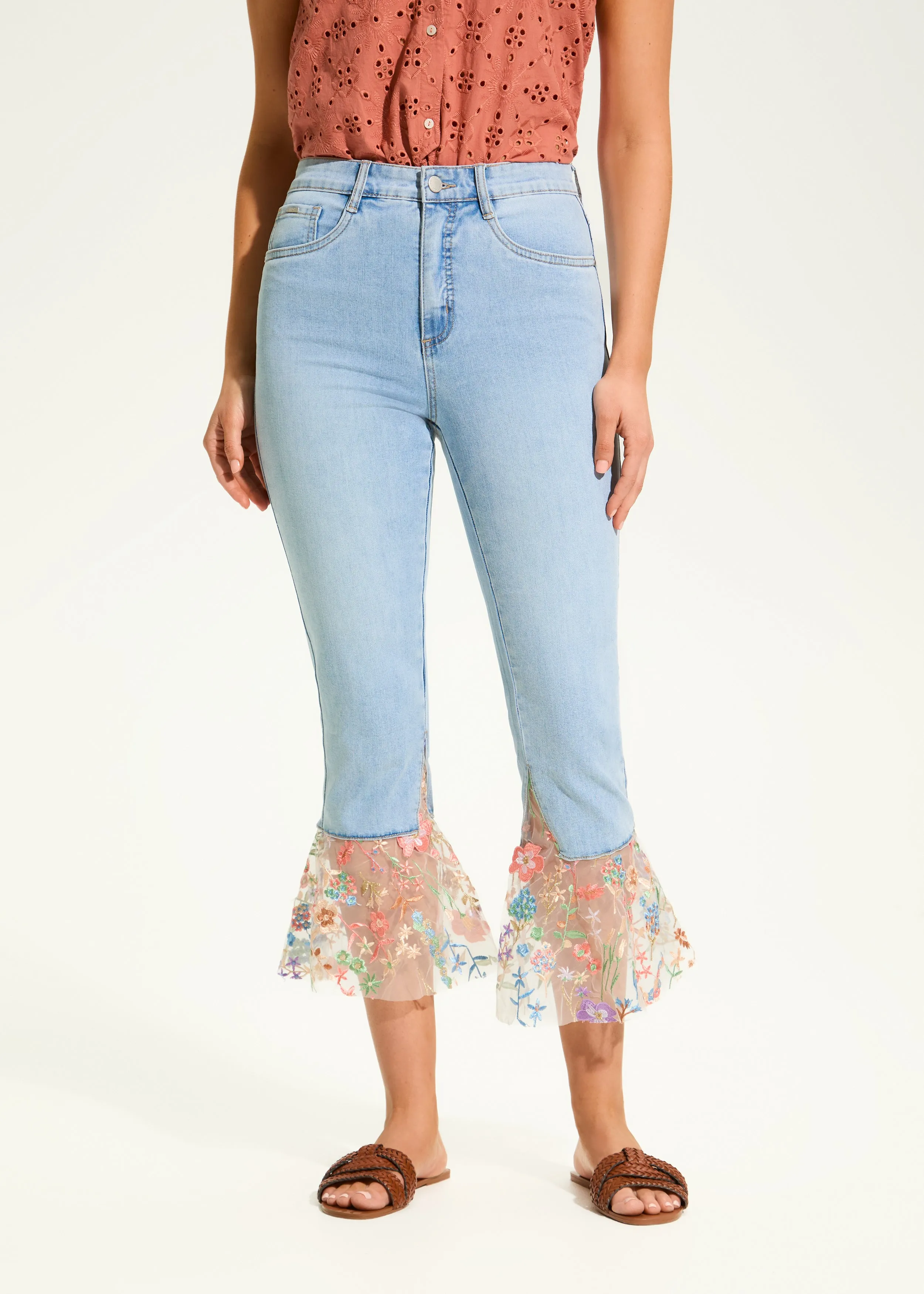 Suzanne Flair Crop Denim, Light Blue